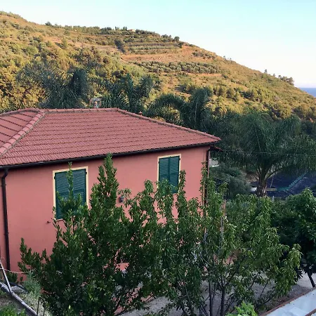 La Casa Del Podere Castellaro (Liguria)